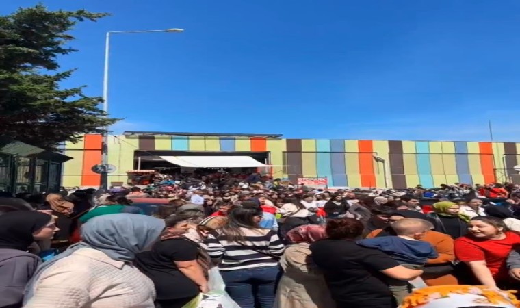 Bakırköyde sosyete pazarında yakalanan hırsız, bomba var diye bağırınca vatandaşlar panik oldu