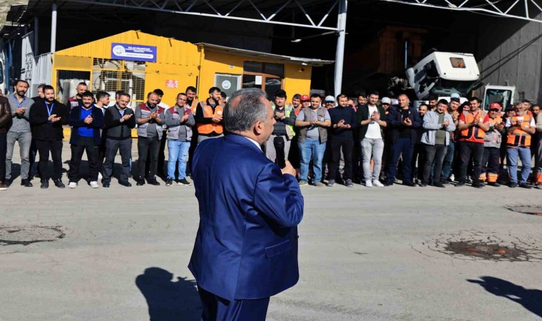 Başkan Yalçın: “Güzel işler yaptık hep de ilkleri yaptık”