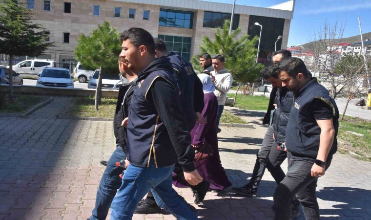 ‘Bombacı Mülayim ve kendisine bilgi veren 2 polis adliyeye sevk edildi