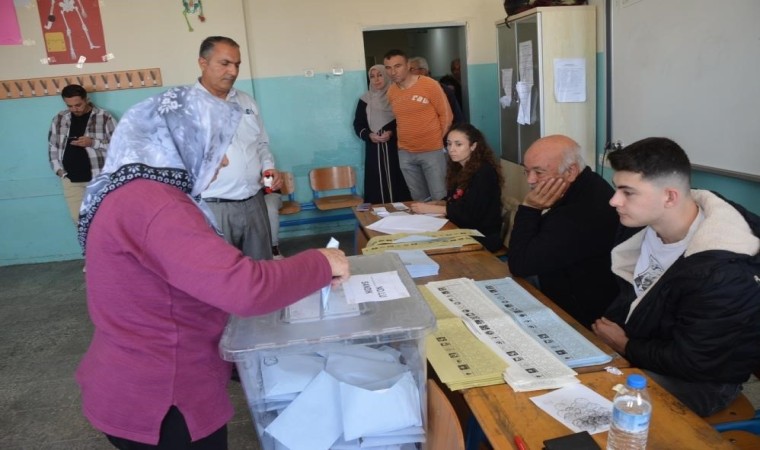 Didimde seçmenler, 16 muhtardan 11ini değiştirdi