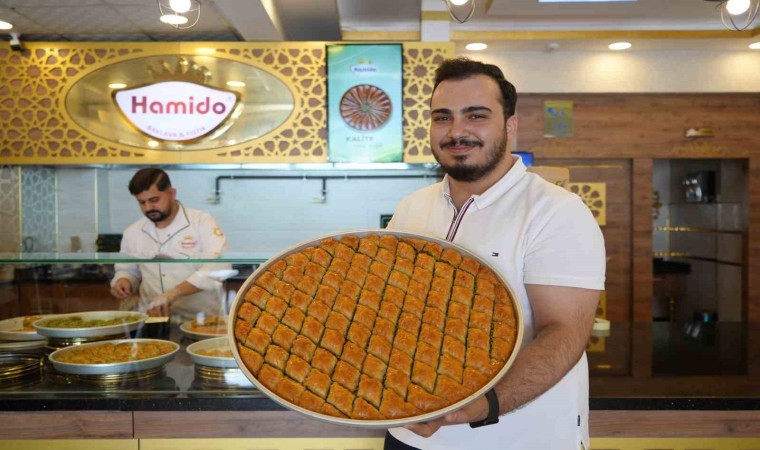 Gaziantepte baklavacıların bayram yoğunluğu başladı