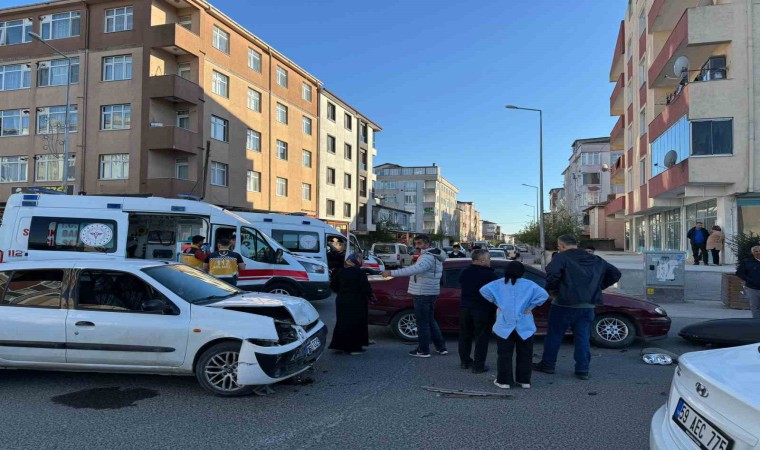 Kapaklıda bayram günü kaza: 13 yaralı