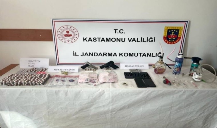 Kastamonuda uyuşturucu operasyonu: 3 tutuklama