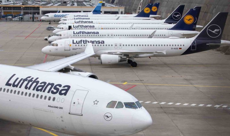 Lufthansa, İranın beklenen saldırısı nedeniyle Tahran uçuşlarını durdurdu