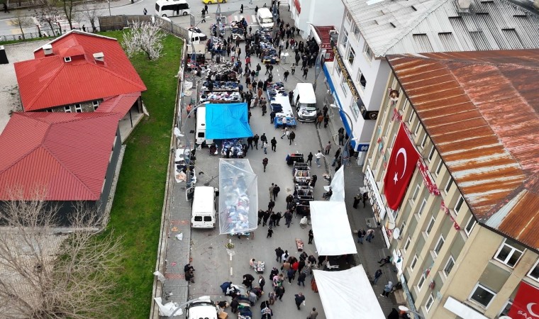 Muşta kurulan bayram pazarında son gün yoğunluğu yaşandı