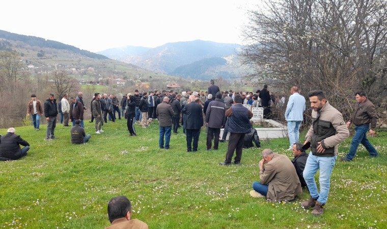 Sinopta bayram acıya dönüştü: 3 çocuk annesi kadın kazada hayatını kaybetti