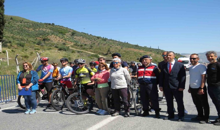 Sökede bisiklet yarışları heyecanla izlendi