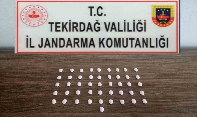 Tekirdağda 8 kişi uyuşturucudan yakalandı