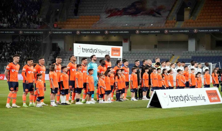 Trendyol Süper Lig: RAMS Başakşehir: 0 - Beşiktaş: 1 (Maç devam ediyor)