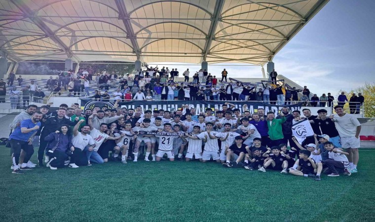 U17 Liginin namağlup şampiyonu Manisa FK oldu