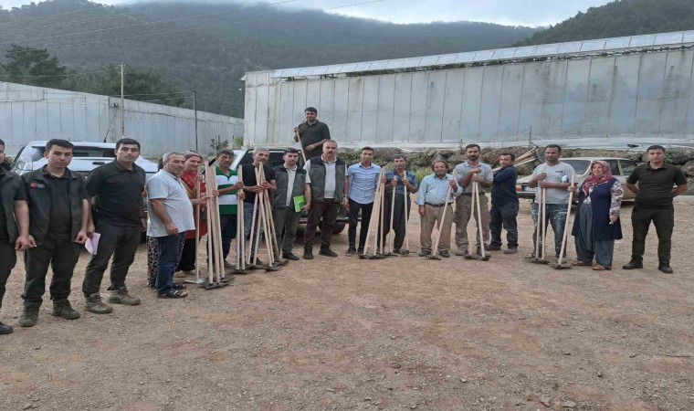 Bozyazıda vatandaşlar orman yangınlarına karşı bilgilendiriliyor