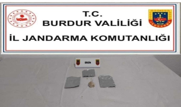 Burdurda jandarmanın kaçakçılık ve uyuşturucu operasyonlarında 7 şüpheli tutuklandı