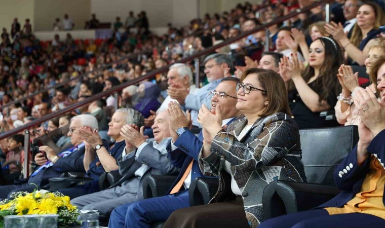 Büyükşehirden bin bağlama bin umut konseri