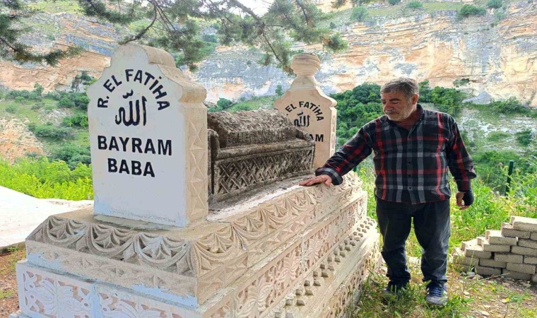 Çemişgezekte Bayram Baba hazretlerinin kabri yenilendi