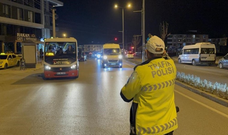 Düzcede aranan 42 kişi yakalandı 10 kişi tutuklandı