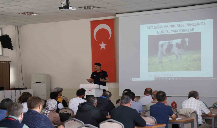 “Eskişehirde Süt Sığırcılığını Geliştirme” eğitim toplantısı