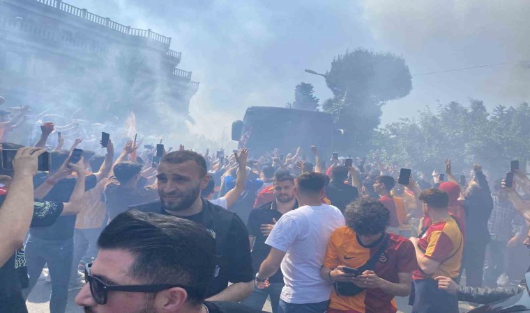 Galatasaray kafilesine Konya yolculuğu öncesi yoğun ilgi