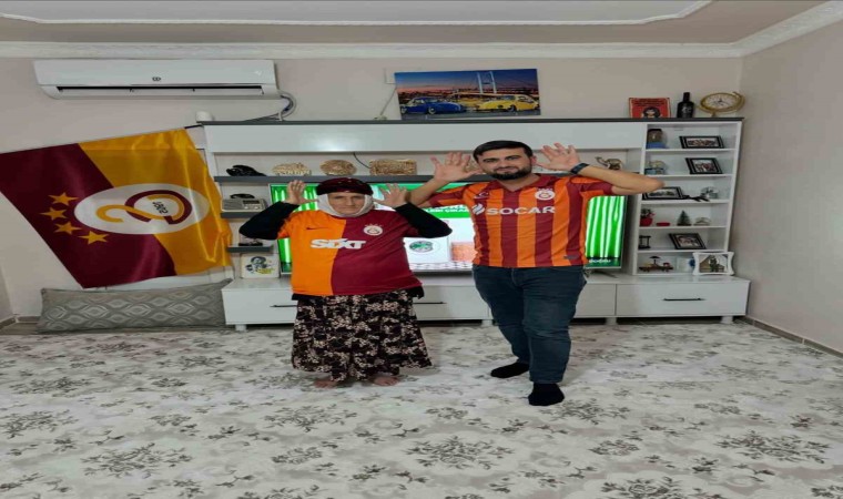 Galatasaray tutkunu Kadriye Nine ve ailesi sosyal medyada büyük ilgi görüyor