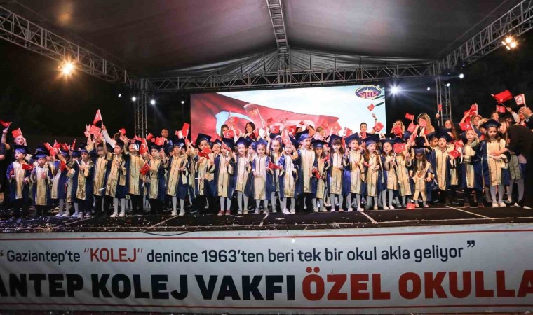 Gaziantep Kolej Vakfı Anaokulunda coşkulu kep töreni