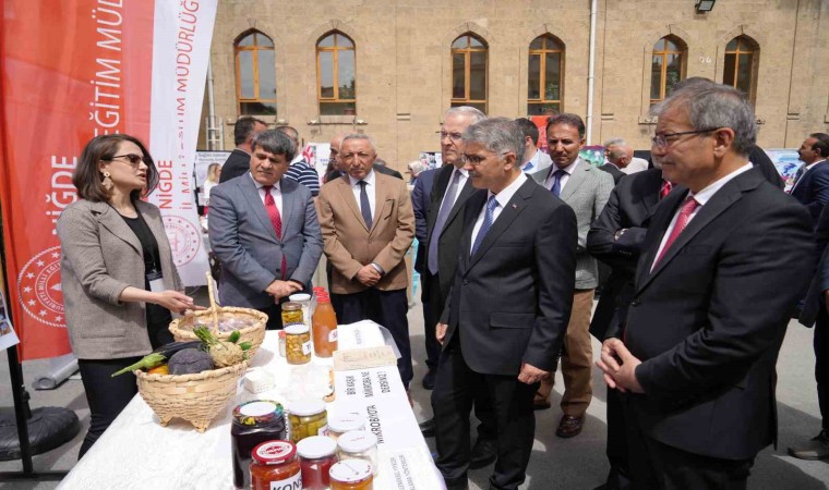 Geleneksel Niğde Eğitimde İyi Örnekler Yarışmasında ödüller sahiplerini buldu