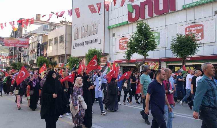 Gemlikte Gazzeye destek yürüyüşü