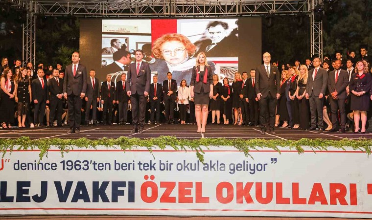 GKV Özel Liseleri 60. yıl mezunlarını uğurladı