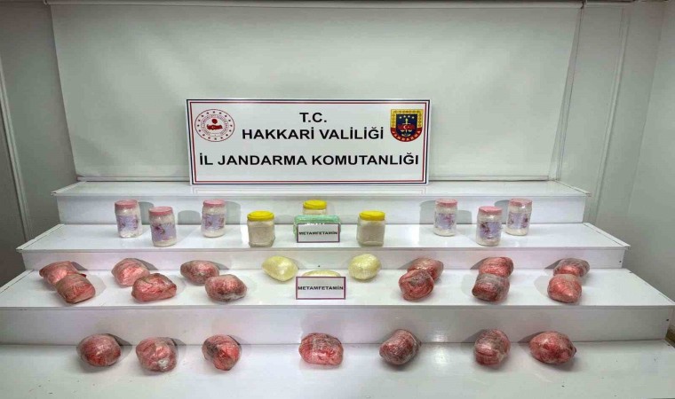 Hakkaride 34 kilo 638 gram metamfetamin ele geçirildi