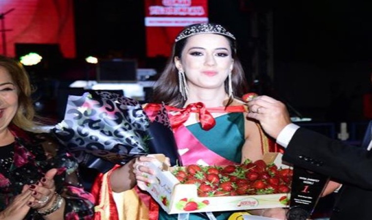 Hatayda depremi yaşadı, Aydında Festival Güzeli seçildi