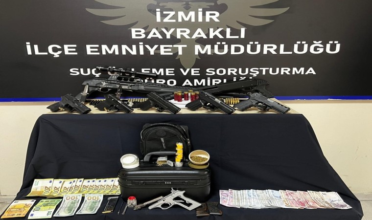 İzmirde zehir tacirlerine şafak operasyonu