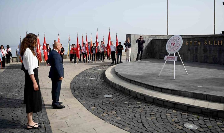 Kuşadasında 19 Mayıs coşkuyla kutlandı