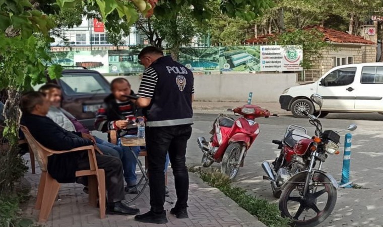 Manisada okul çevreleri ve servis araçları denetlendi