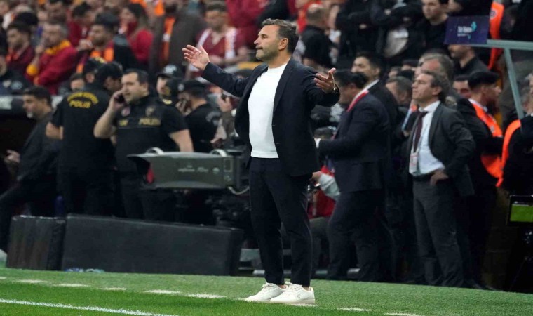 Okan Buruk, Fenerbahçeye ilk kez kaybetti