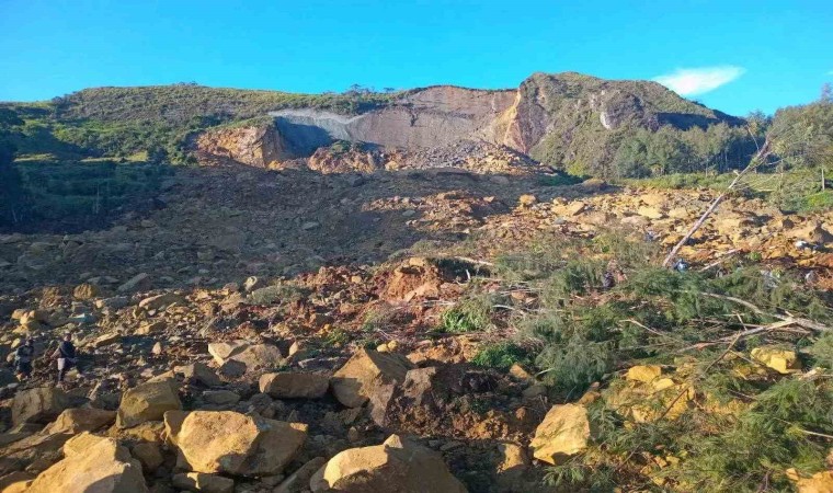 Papua Yeni Ginede toprak kayması: 100den fazla ölü olduğu tahmin ediliyor