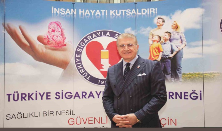 Prof. Dr. Aydın: Gençlerimizi ve çocuklarımızı tütün endüstrisinin müdahalesinden koruma önceliğimizdir