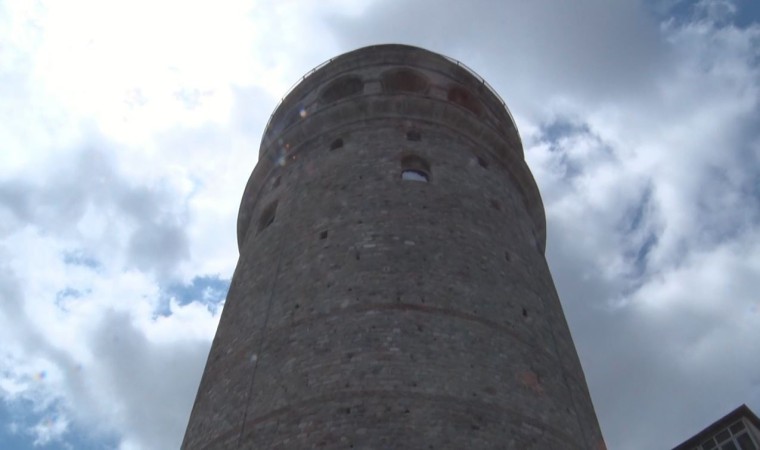 Restorasyonu tamamlanan Galata Kulesinin açılışına saatler kaldı