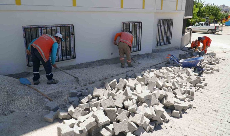 Şehir merkezindeki yollar yenileniyor