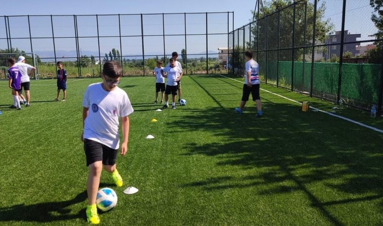 Şehzadelerde futbol kursu kayıtları başladı