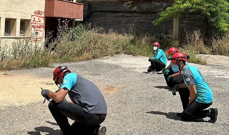 Siirtte AFADdan gönüllülere arama kurtarma eğitimi