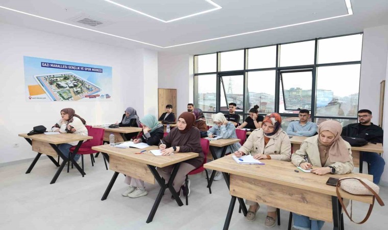 Sultangazi Belediyesi KPSS hazırlık kursları başladı