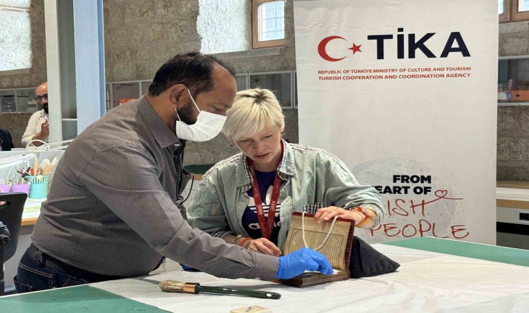 TİKA, el yazması eserlerin korunmasını destekliyor