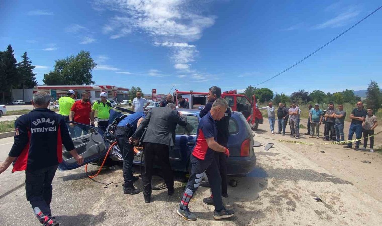 Tokatta orta refüjden karşı şeride sıçradı: 1 ölü, 1 yaralı