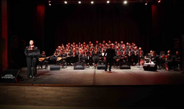 Türk Halk Müziği Korosundan Gaziantepte Bahar konseri