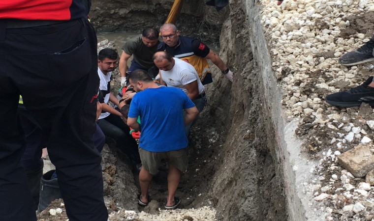 Üzerine beton blok yıkılan işçi yaralandı