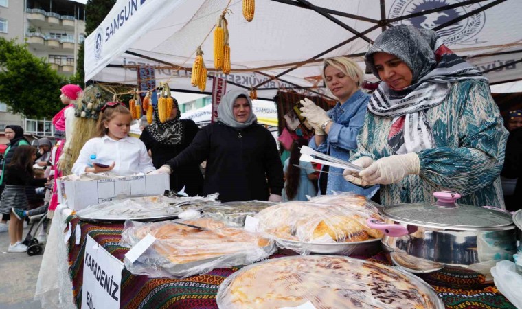 Yedi Renk Türkiyem Projesi ile Türkiyeyi tanıttılar