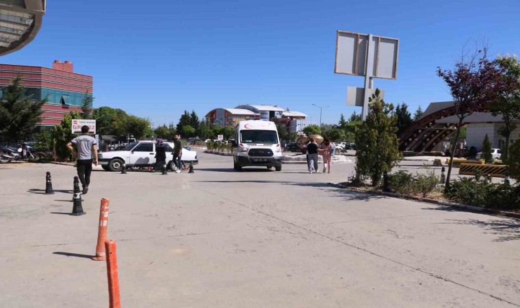 Afyonkarahisarda birçok kişi kurban keserken yaralandı