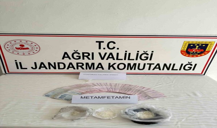 Ağrıda uyuşturucu operasyonu: 109 gram metamfetamin ele geçirildi