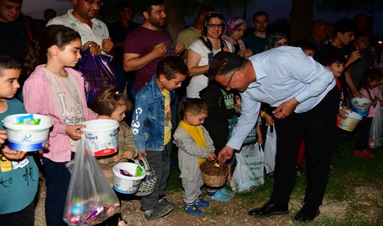 Alaşehirde asırlık arife geleneği yaşatılıyor