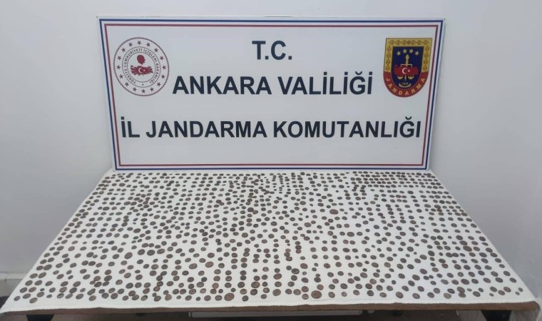 Ankarada bin 100 adet sikke ele geçirildi