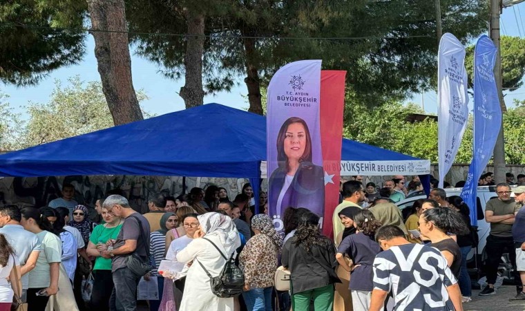 Aydın Büyükşehir Belediyesi YKSye katılan adayları yalnız bırakmadı