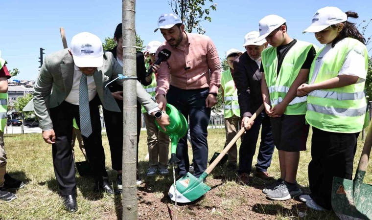 Bağcılar Belediyesinin hedefi ilçede 100 bin ağaç dikmek